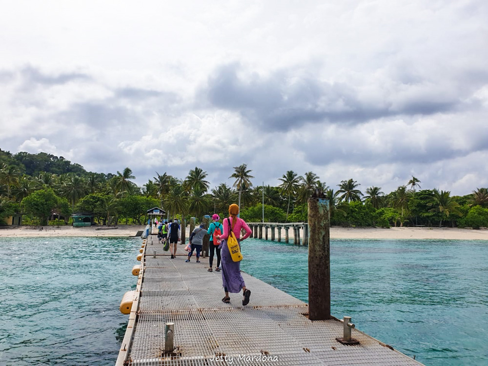 PULAU SENUA DI NATUNA, BENTUKNYA MIRIP WANITA HAMIL YANG SEDANG REBAHAN